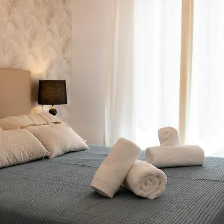 Flower 15 Apartment *