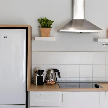 Apartment Flower 15 *