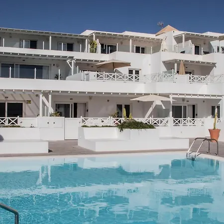 Flower 15 Apartment Playa Honda (Lanzarote)