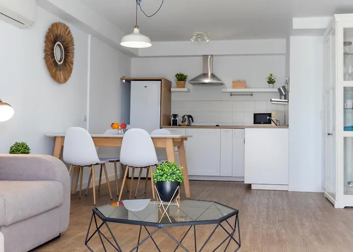 アパート Flower 15 *